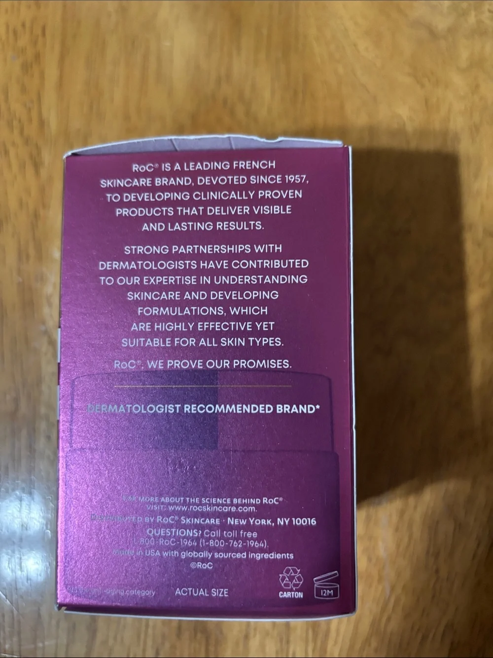 Retinol Correxion Line Smoothing Max Hydration Cream - Gold & White